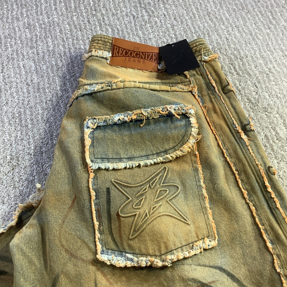Recognize Jeans Wide Leg Distressed Graphic Skate Pants Sand Wash Mens Large NWT